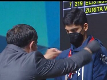 Histórica medalla de Panamá en el Mundial Juvenil de Pesas