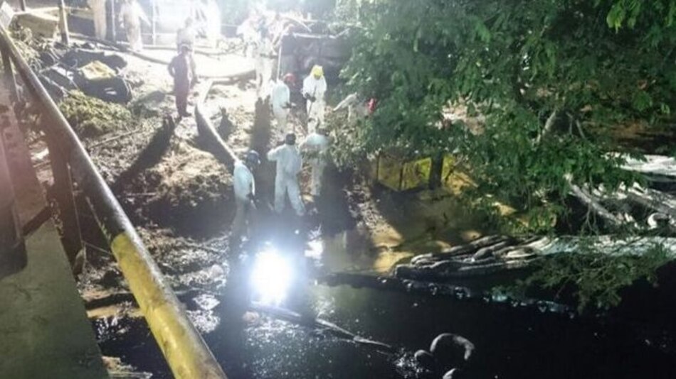 Investigan daño ambiental por derrame de petróleo en Venezuela