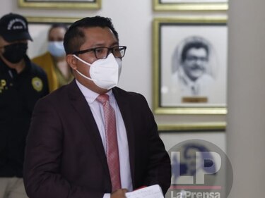 Pleno de la Corte declara receso hasta el lunes en juicio oral al diputado Arquesio Arias