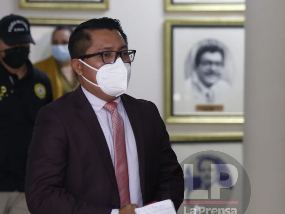 Pleno de la Corte declara receso hasta el lunes en juicio oral al diputado Arquesio Arias