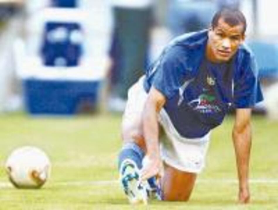 Rivaldo y Barcelona acuerdan rompimiento