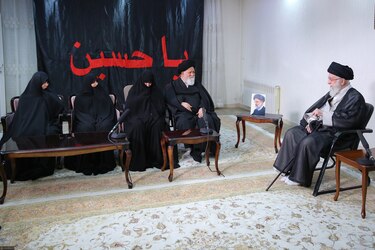 Irán entierra al presidente Ebrahim Raisí luego de tres días de funerales