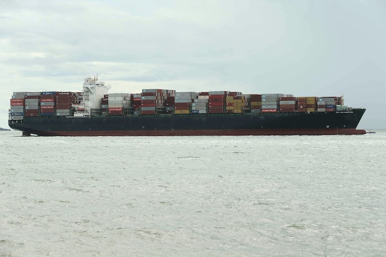 Canal de Panamá: buques hacen fila para cruzar la vía interoceánica