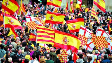 Catalanes reivindican oposición a la independencia