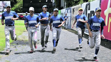 Tropa herrerana entrena a buen ritmo