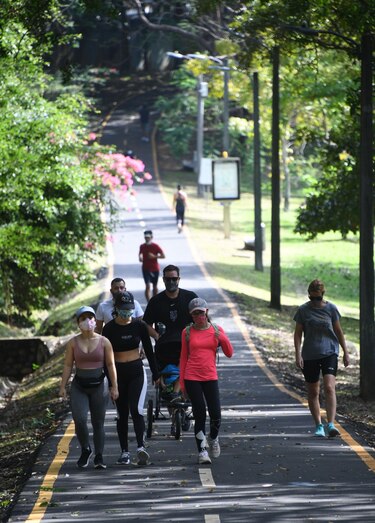 Administración del parque Omar dice que no cobrarán los estacionamientos