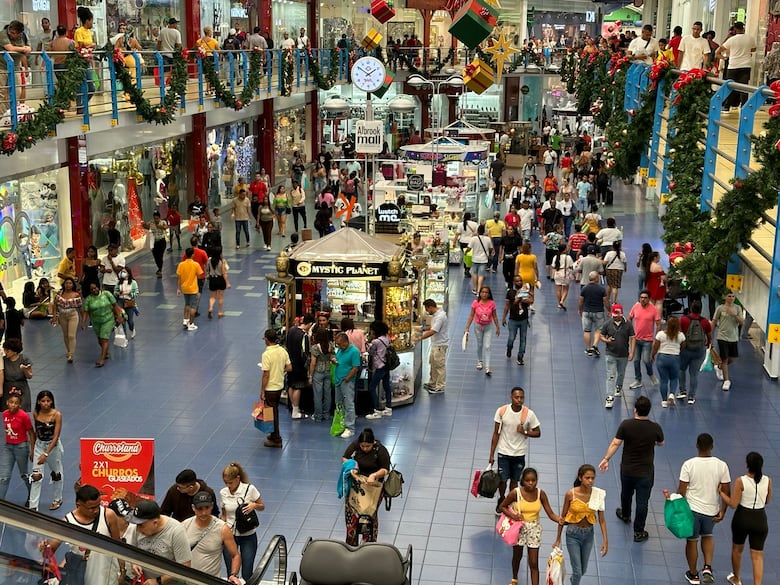 Las compras se mueven con pagos electrónicos; el panameño se olvida del efectivo