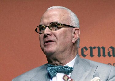 Manolo Blahnik homenajeado en una gala que consagra a Stella McCartney