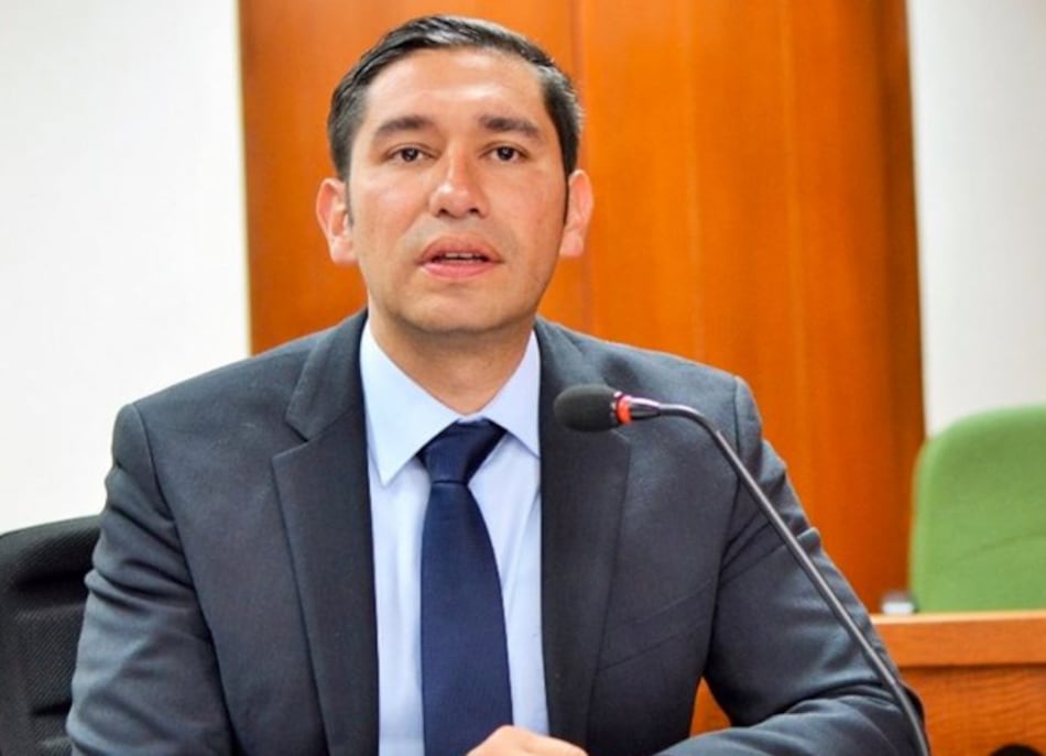 Condenan a tres años y seis meses de prisión al exfiscal Anticorrupción de Colombia