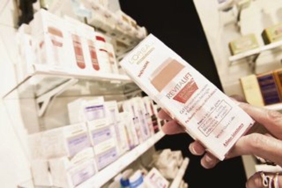 L’Oreal niega plan de ventas de acciones