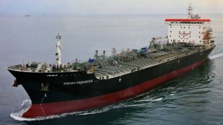 Evacuados dos buques en un nuevo incidente en el golfo de Omán; uno de los barcos tiene bandera panameña