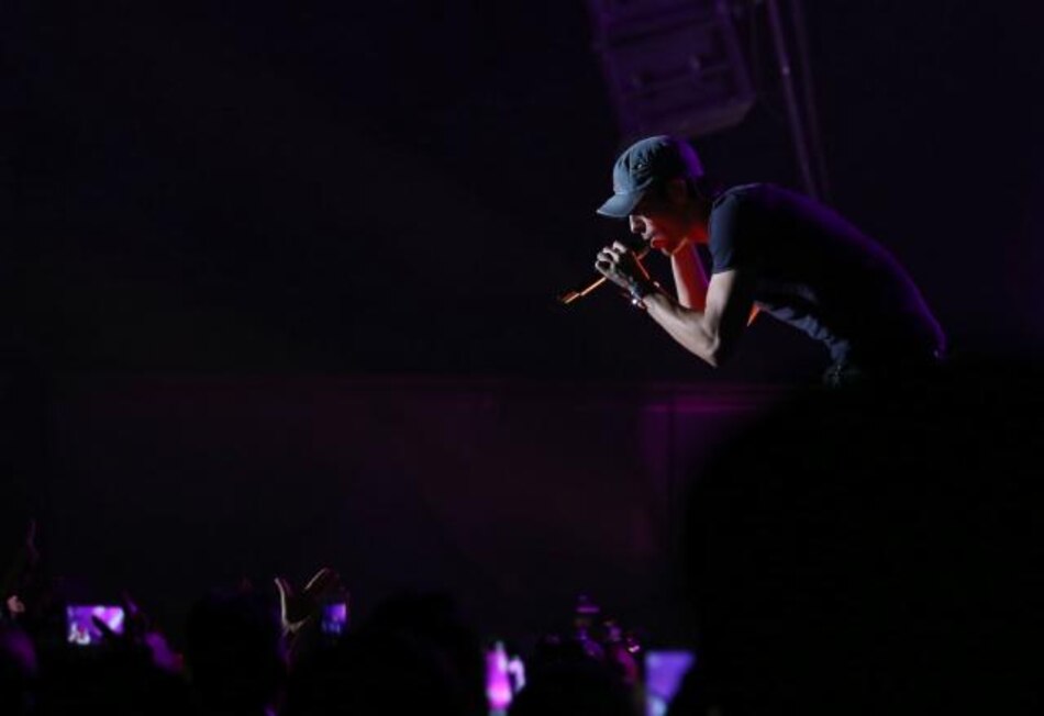 Enrique Iglesias 'bailó' con Panamá