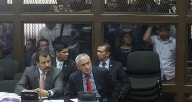Congreso guatemalteco inicia sesión para decidir renuncia de Otto Pérez Molina