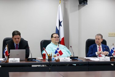 Comisión de presupuesto discute traslados de partidas