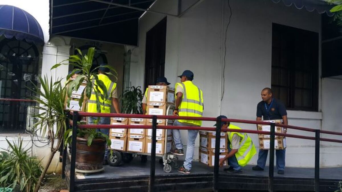 Entrega de auditorías de la Contraloría General de la República al Ministerio Público.