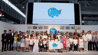 Veragüense dibuja el auto de sus sueños y gana certamen mundial