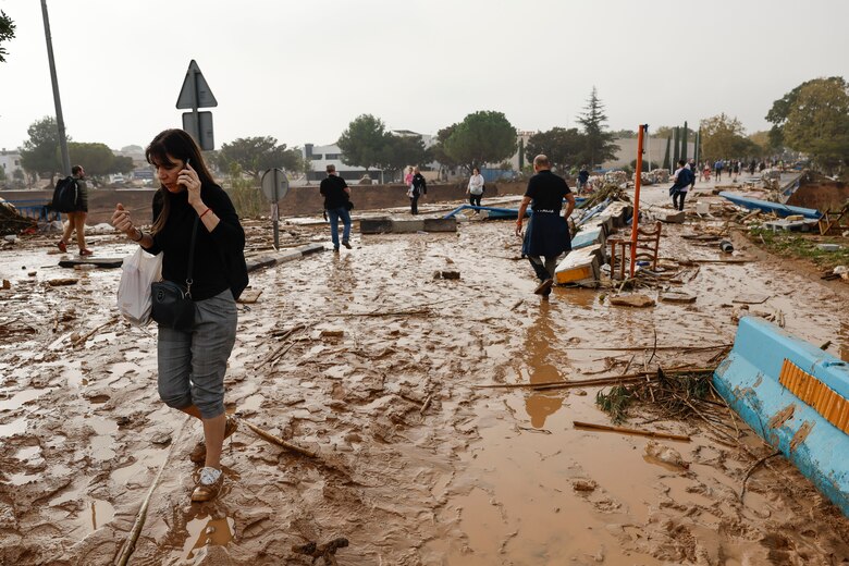 Ya son 62 las víctimas mortales por las inundaciones en Valencia, España