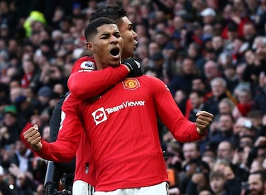 Manchester United se lleva el derby frente al City