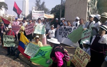 Participantes en cumbre de los pueblos llegaron en una marcha a la Universidad de Panamá