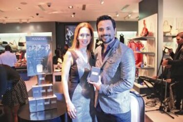 Mankind de Kenneth Cole