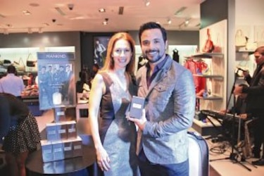 Mankind de Kenneth Cole