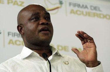 Colombia pide formalmente a Estados Unidos beneficios migratorios para sus nacionales
