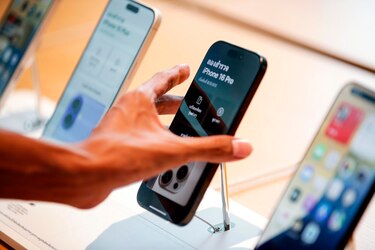 Secretario Comercio de Estados Unidos dice que exención de arancel a dispositivos electrónicos es temporal