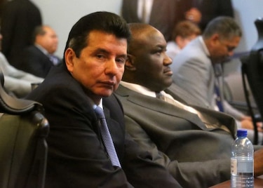 Moncada Luna pide audiencia