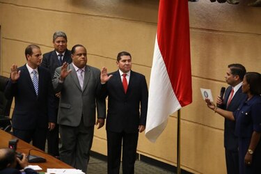 Pleno juramenta a nuevos diputados del PRD