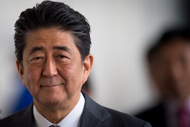 Policía de Japón sigue investigando los motivos del asesino del exprimer ministro Shinzo Abe
