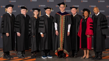 El panameño Rubén Blades recibe doctorado honorífico de la universidad de Princeton