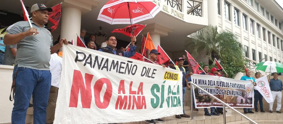 La Corte no recibe incidente de desacato contra los funcionarios que habrían ignorado el fallo contra la minera