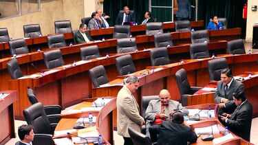 Bancada del PRD recomienda postergar debate de reforma electoral