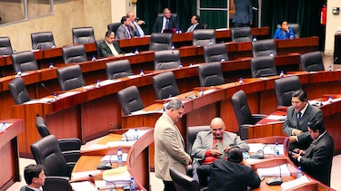 Bancada del PRD recomienda postergar debate de reforma electoral