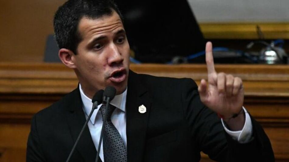 El nuevo gobierno griego reconoce a Guaidó como presidente interino de Venezuela