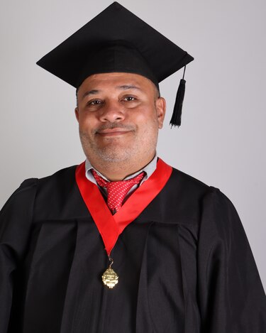 La Universidad de Panamá presenta a los graduados de su Facultad de Derecho y Ciencias Políticas