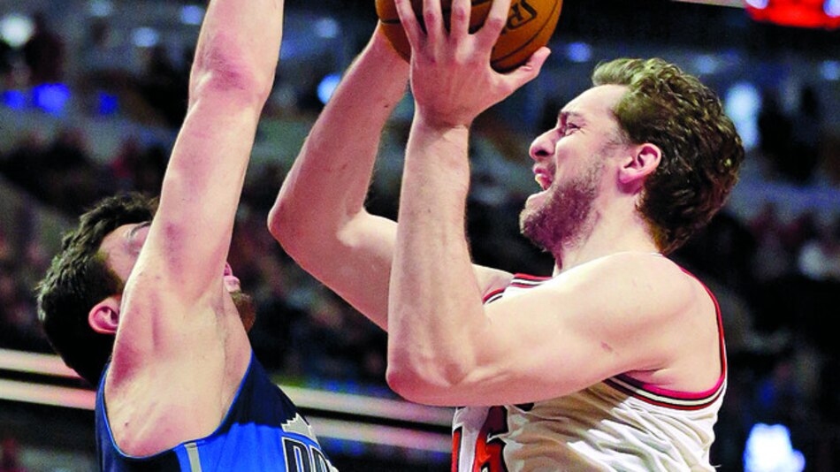 Bulls cornean a los Pistons