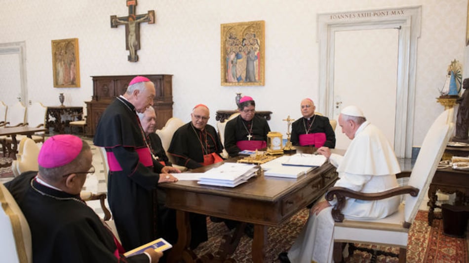 'Francisco está con los que sufren en Venezuela, no con el gobierno'