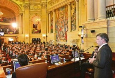 Choques con las FARC dejan 25 fallecidos