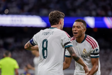 Presión arriba, Courtois abajo y pitos en el Bernabéu