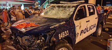 Aplican arresto domiciliario a hombre acusado por la retención de tres policías