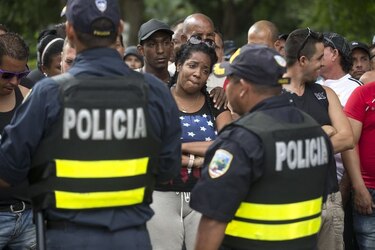 Cubanos cierran paso a vehículos de carga en frontera sur de Nicaragua
