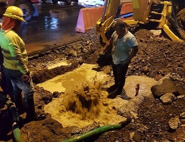 Reparan rotura en línea de 24 pulgadas que dejó varios sectores de la capital sin agua