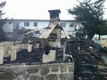 Incendio en Cerro Punta deja un hostal completamente destruido