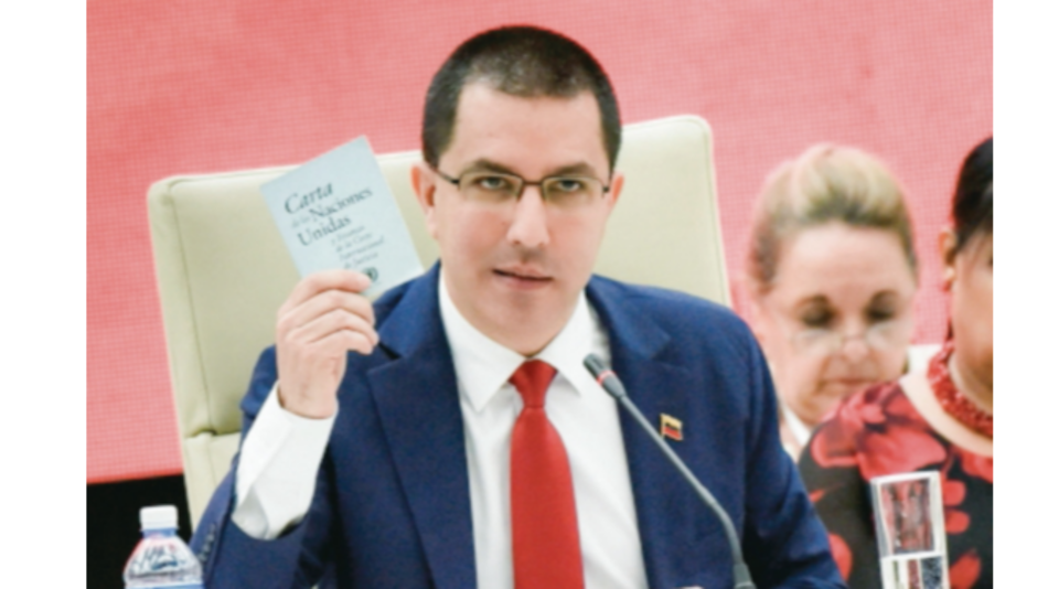 Venezuela quiere diálogo y no guerra con EU: Arreaza