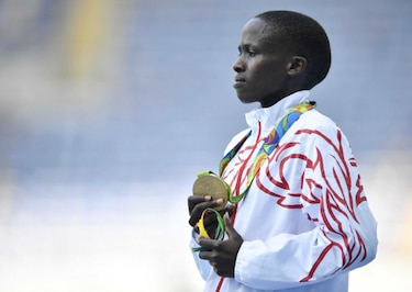 La bahreiní Ruth Jebet gana el oro de 3 mil metros obstáculos