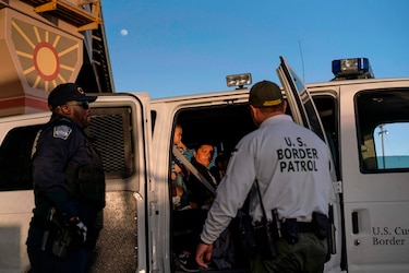 Human Rights Watch revela abusos contra inmigrantes en Estados Unidos