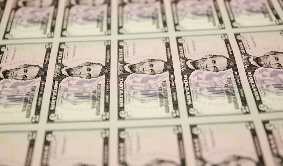 Evalúan mercado de deuda y el papel de la reserva federal