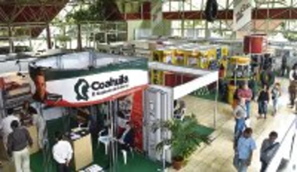 Cuba compra alimentos por 300 millones