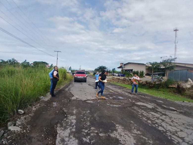 Destinarán este año $15 millones para parchar los huecos en todo el país